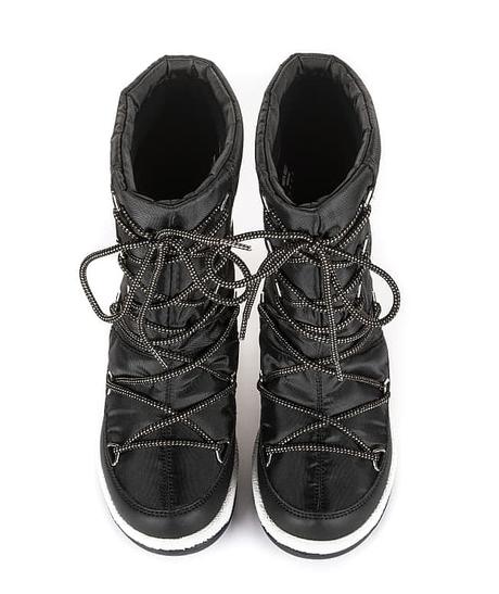 Krásne detské snehule značky moon boot, pc 130 eur, 33