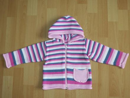 Pletený svetrík, 92