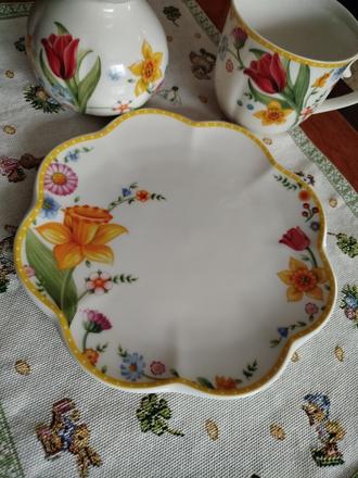 Spring awakening dezertny tanier, 