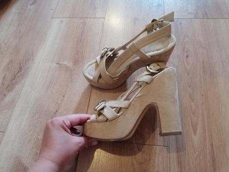 Sandálky na platforme, 37