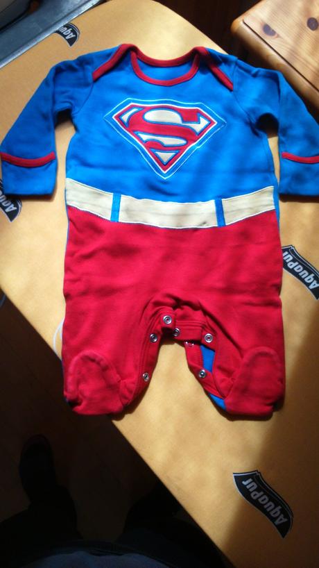 Úžasný supermanovský overal , 62