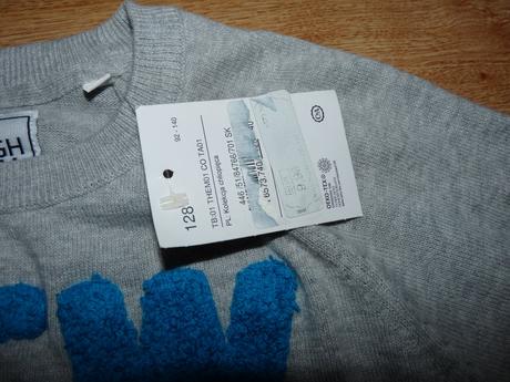 Tenší s 3d nápisom, c&a,128