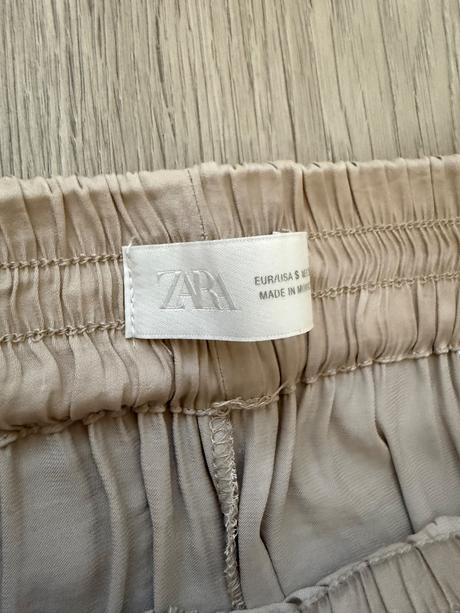 2 x široké nohavice, vrátane poštovného, zara,s