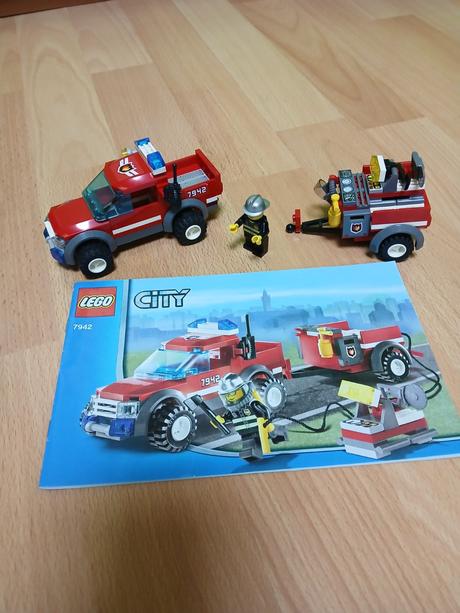 Lego 7942 hasiči, 