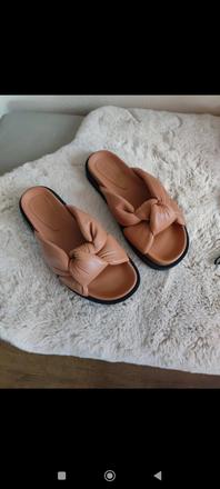 Dámske kožene šľapky badura, 38