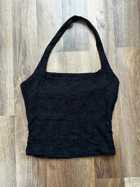 Čierny čipkovaný top, m