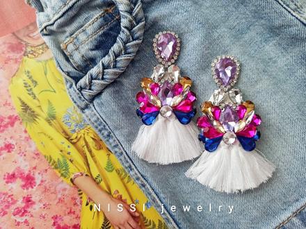 Farebné náušnice,