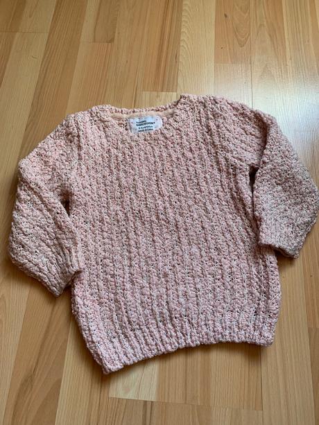 Pekný predĺžený pulover, young dimension,98