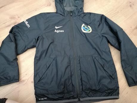 Čierna bunda nike, nike,146