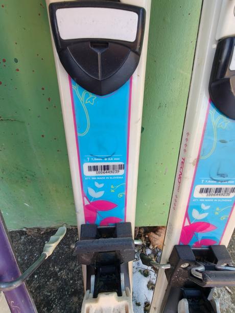 Lyže tecno (100 cm) a lyžiarky, 100-109 cm