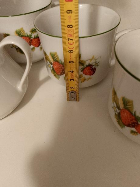 Retro hrnčeky epiag jahoda, 