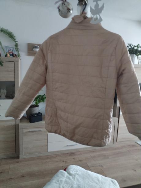 Predám dámsky bundu obojstrannú nový orexsuvanu, c&a,40