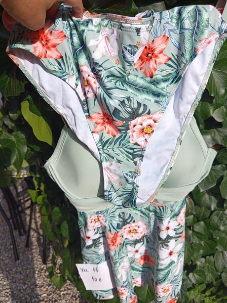 Plavky dvojdielne xl/44. 8e, 44