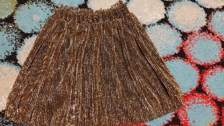 Sukna pre dievcatko, coccodrillo,104