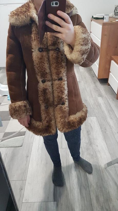 Dámsky zimný kožuch, s