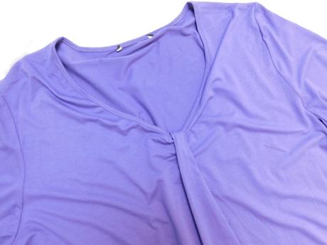 Kvalitne damske tričko, 44