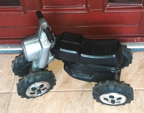 Predám odrážadlo-motorka, 