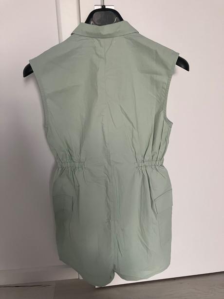 Overal, reserved,152