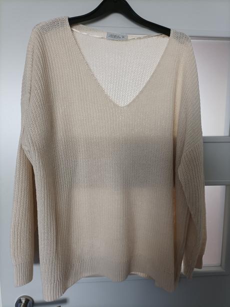 Dámsky sveter s výstrihom v, 48 / xl
