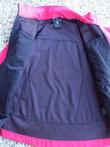 2x softshellová bunda, s