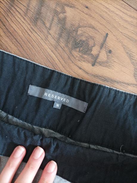 Sukňa, reserved,36