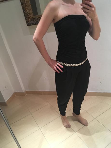 Overal s dlhymi nohavicami, s