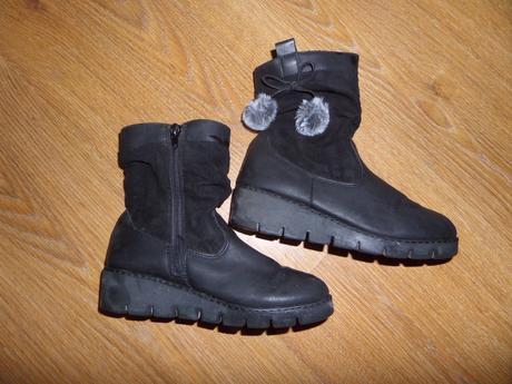 Čižmy s brmbolcami, deichmann,33