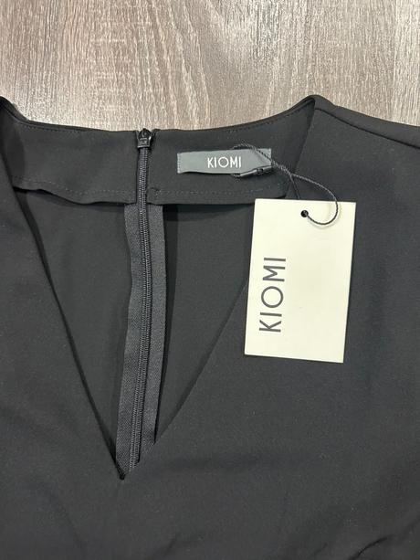 Kiomi nove dámske elegantne šaty xs, xs