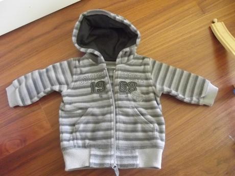 Flisova s kapuckou, m&co,68