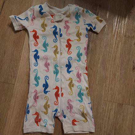 Pyzamko hannah andersson, 80