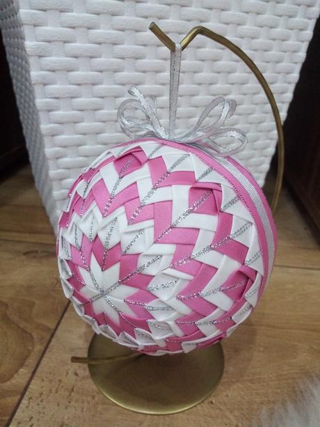 Veľká vianočná guľa, 