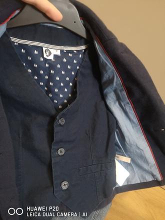 Vesta s námorníckym motívom vo vnútri, 98