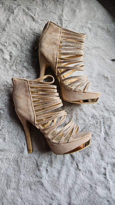 Dámske sandále, 40