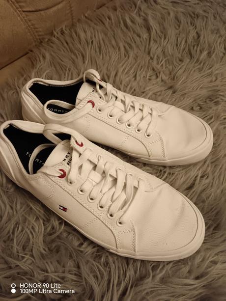 Platené tenisky, tommy hilfiger,42