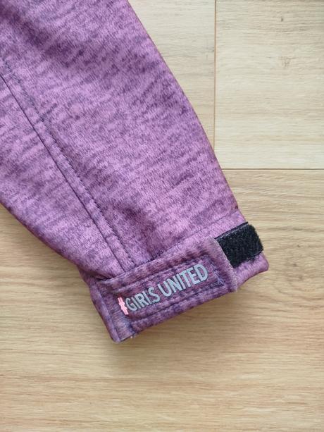 Športová vetrovka, 158