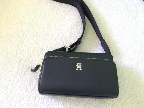 Tonny hilfiger crossbody kabelka, tommy hilfiger