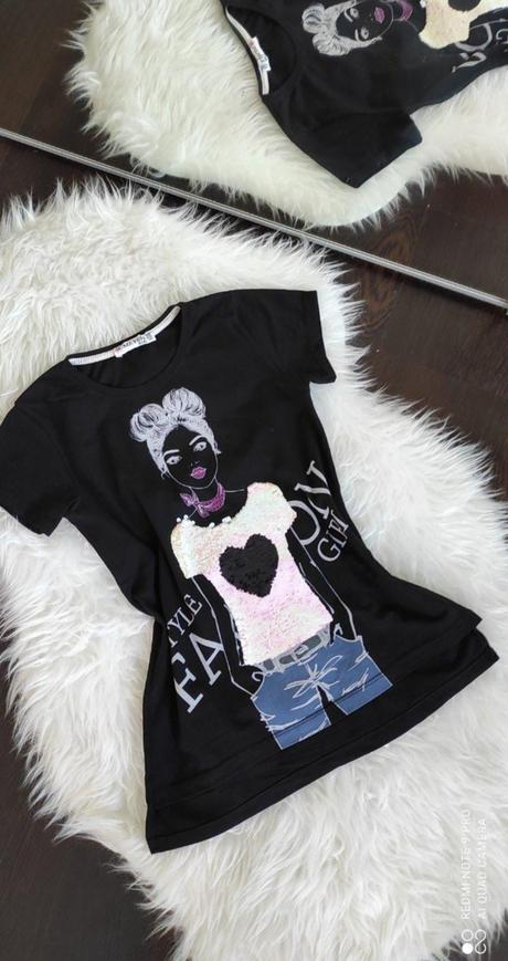 Tričko s premieňacimi flitrami, 146