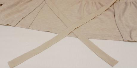 Béžový svetrík so stuhou, orsay,s