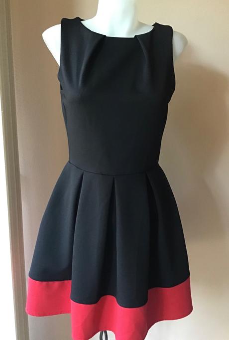 Sviatočne krasne saty closed 36/38. /1a, 38