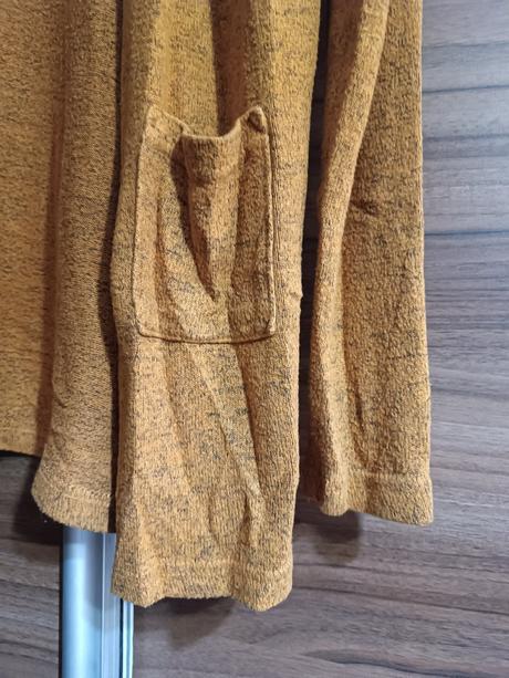 Kardigan sveter, 146