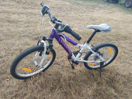 Výborný bicykel, shimano,20
