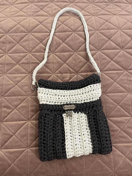 Predám háčkovanú tašku - kabelku,