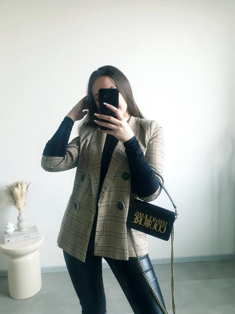 Sako 34, river island,34