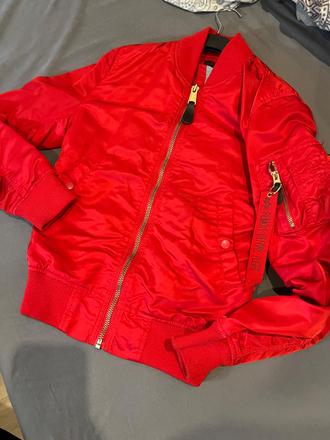 Bunda alpha industries, s