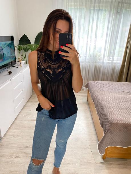 Priehľadný top s krajkou, s
