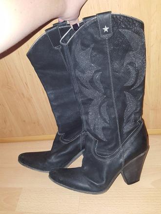 Kožené čižmy, 39