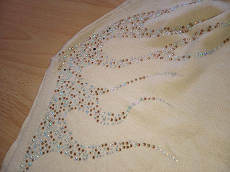 Predĺžený pulover s kamienkami, l