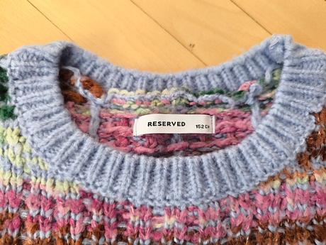 Sveter, reserved,152