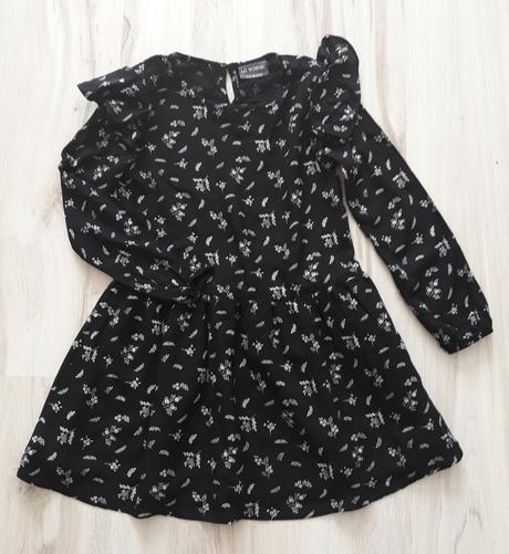 Dievčenské šaty lc waikiki č.110/116, 110