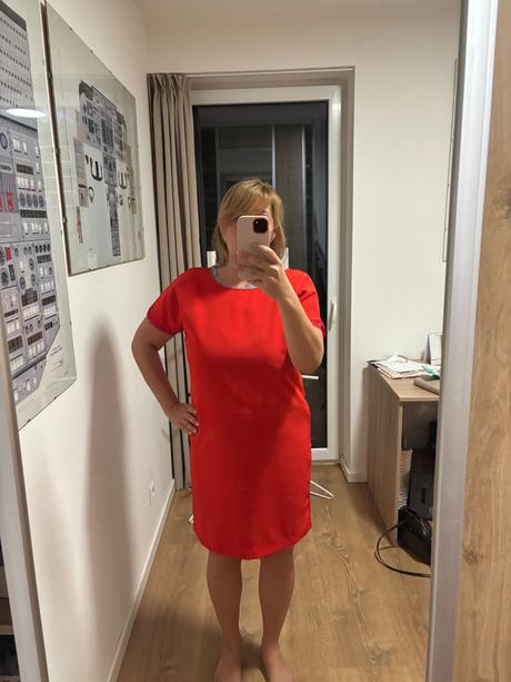 Červené šaty, reserved,42